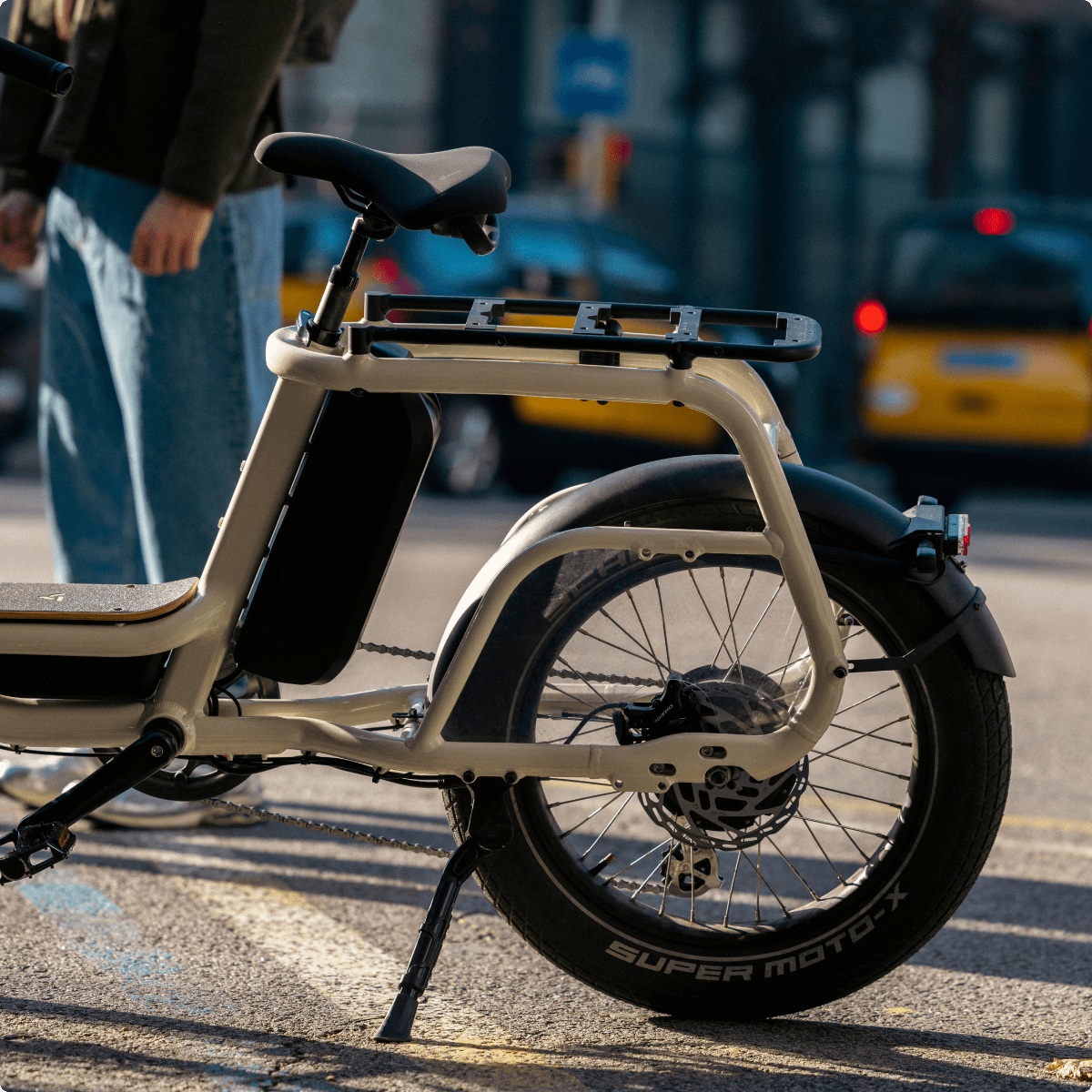 Ritmic Solo - vélo électrique cargo compact - ElwingStandardBlanc perlé
